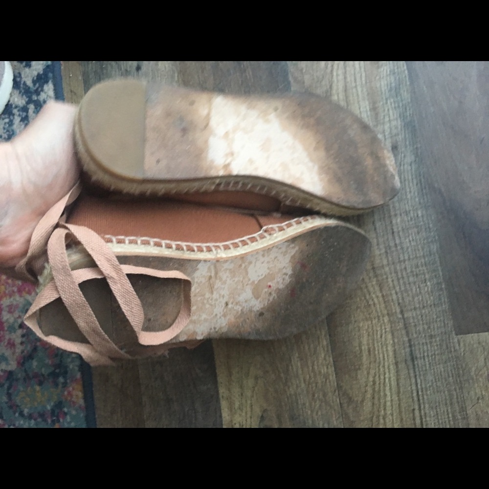 Beautiful espadrilles - Picture 4 of 7